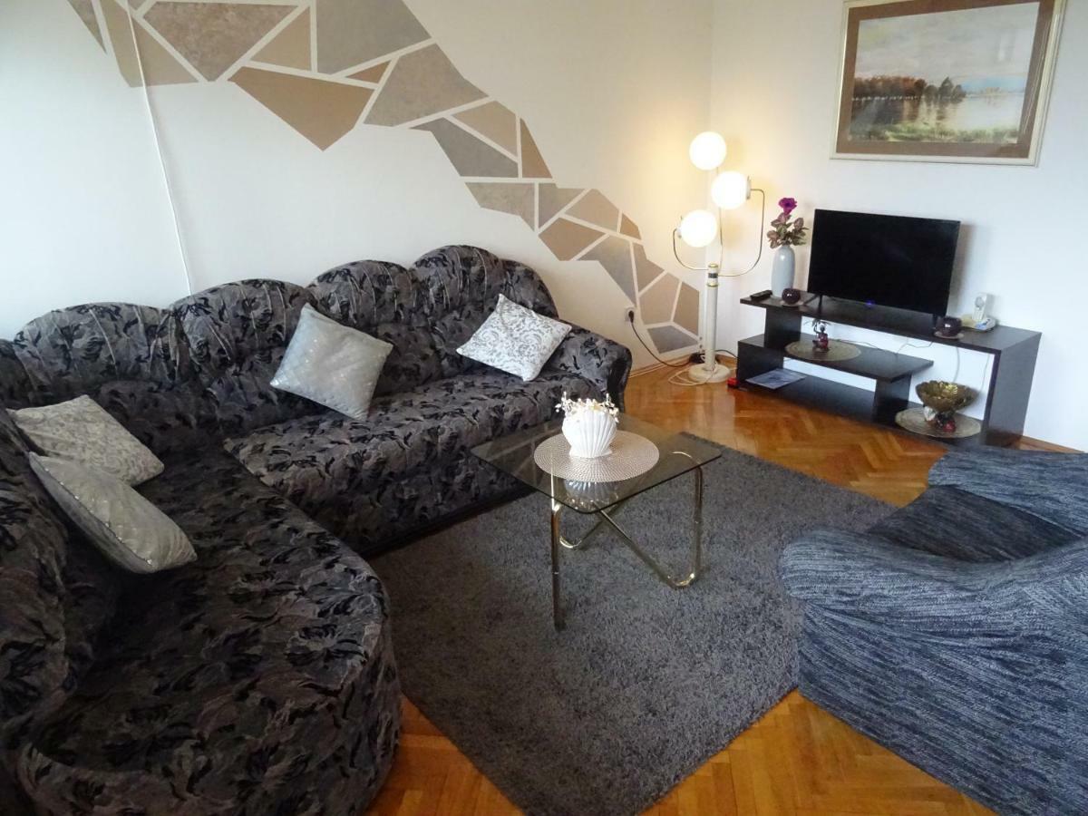 Apartman Iris S Terasom Rijeka Ngoại thất bức ảnh