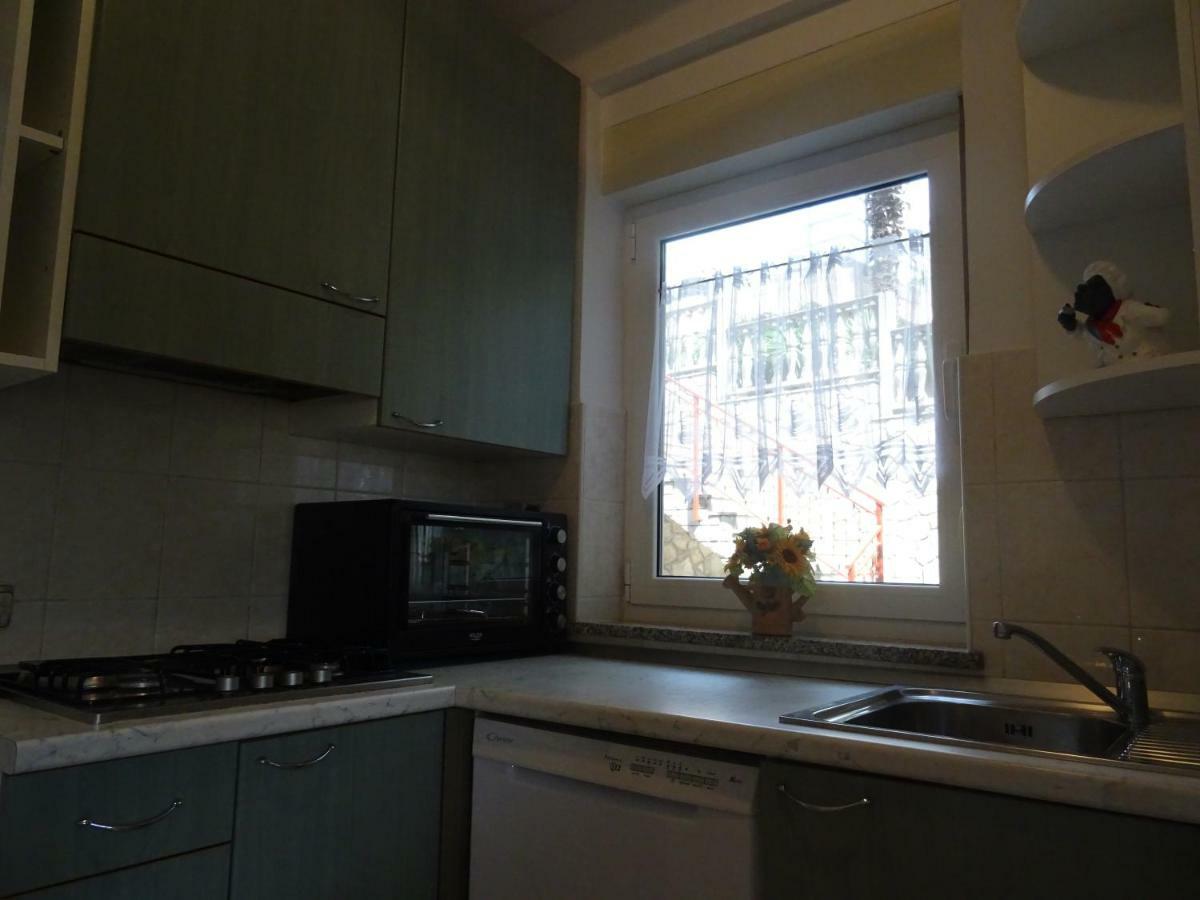 Apartman Iris S Terasom Rijeka Ngoại thất bức ảnh